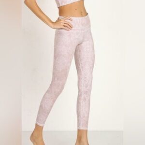 Varley Biona High Rise Legging size M EUC